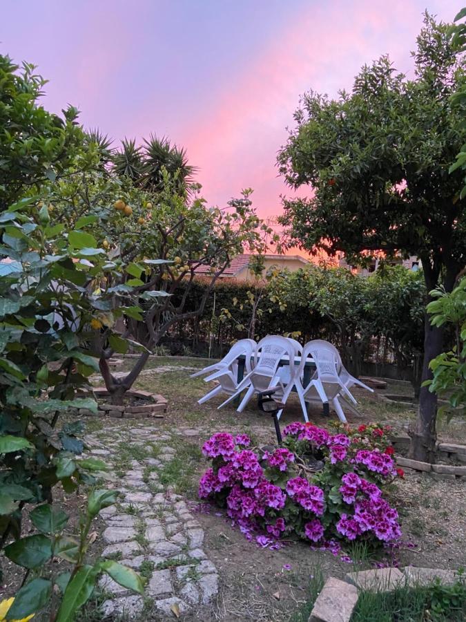 Villa Franca Reggio di Calabria Bagian luar foto